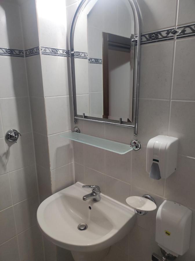 Кианти Hotel Kurdzhali Bagian luar foto