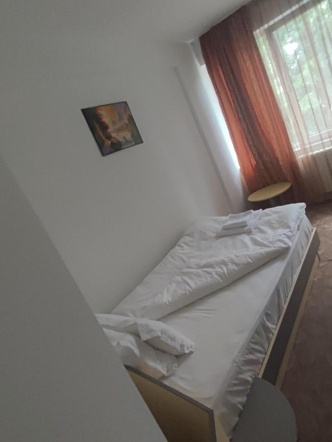 Кианти Hotel Kurdzhali Bagian luar foto