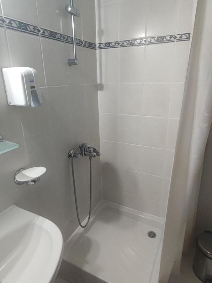 Кианти Hotel Kurdzhali Bagian luar foto